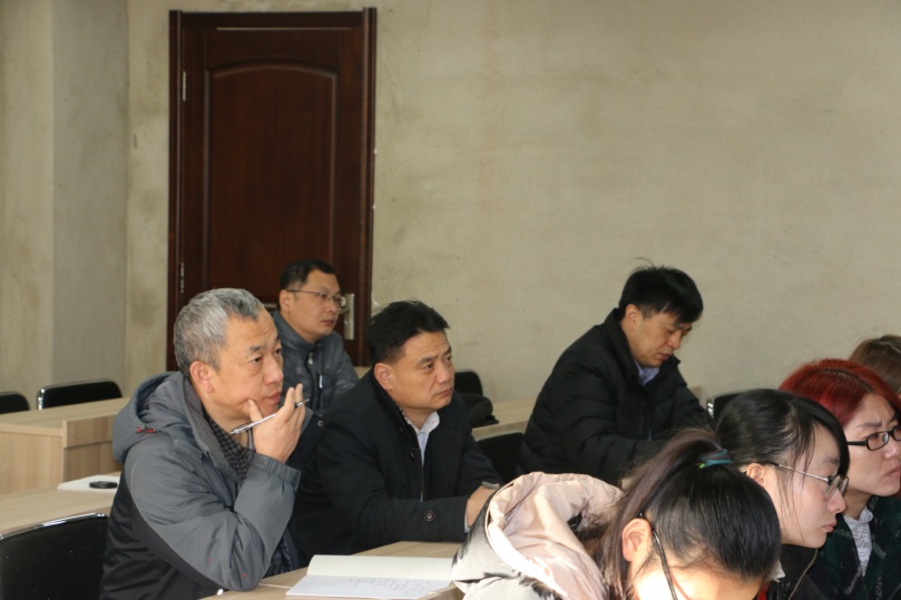 李雪铭副校长对新学期研究生教学工作进行调研和检查