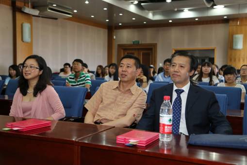 图书馆举行第九届读书活动月闭幕颁奖仪式
