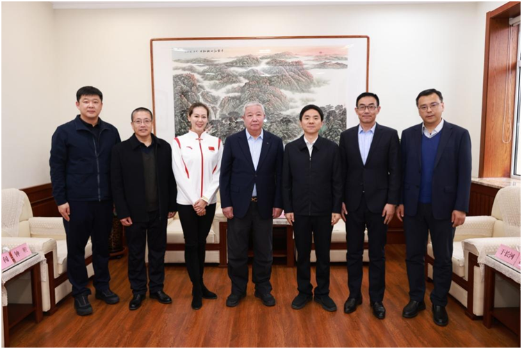 奥委会原副主席于再清、花样游泳世界冠军钟輗来完美网页版举办主题讲座