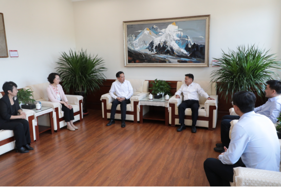 校党委书记李雪铭会见完美网页版优秀校友、中国科学院沈阳分院系统单位党委书记毛志远一行