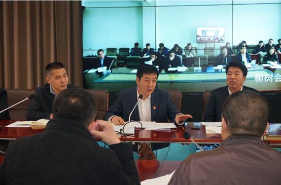 完美网页版召开辅导员“双线晋升”政策座谈会