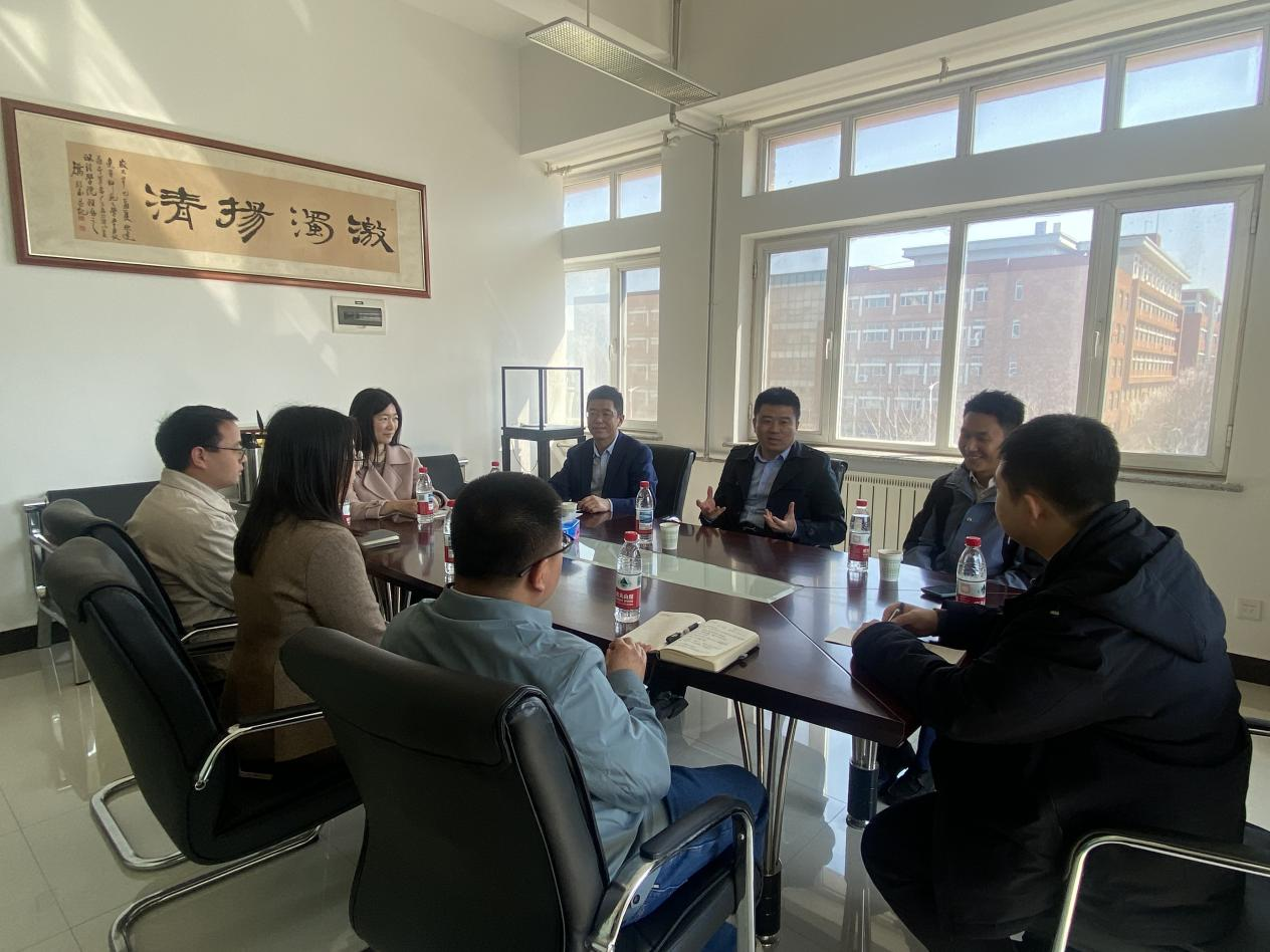 完美网页版法政学院成功举办第二期“青年教师成长营”教学能力提升专题培训
