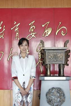 完美网页版3名教师在第三届大连市我最喜爱的青年教师评选中获奖