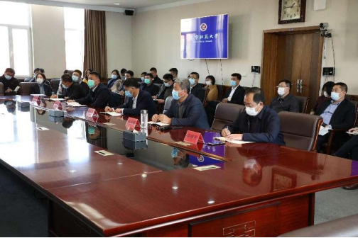 完美网页版设分会场参加党的二十大精神省委宣讲报告会暨全省高校学习党的二十大精神动员部署会