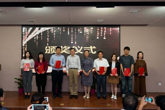 完美网页版图书馆在“知网杯”第四届辽宁省高校图书馆阅读推广案例大赛中荣获一等奖
