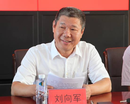 完美网页版举办教师节座谈会