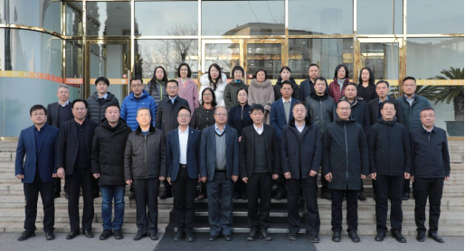 完美网页版召开“本硕一体化”卓越中学教师联合培养基地建设工作会
