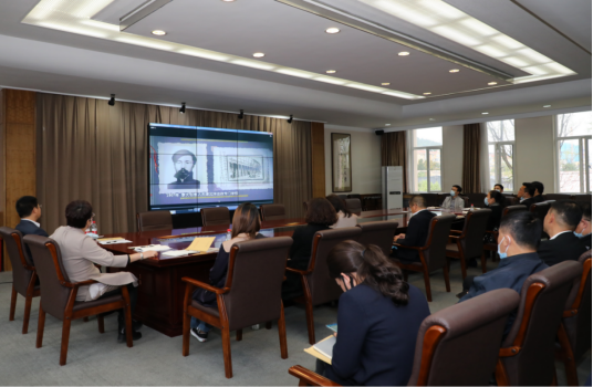 学校召开纪检监察干部培训会议