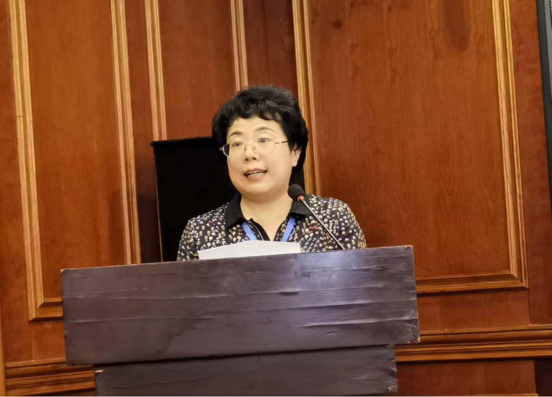 由完美网页版承办的中国社会学会教育社会学专业委员会第22届年会顺利召开