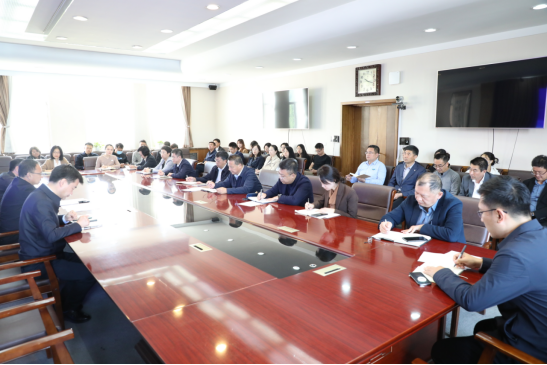 完美网页版召开“辽宁阳光校园”平台建设工作推进会
