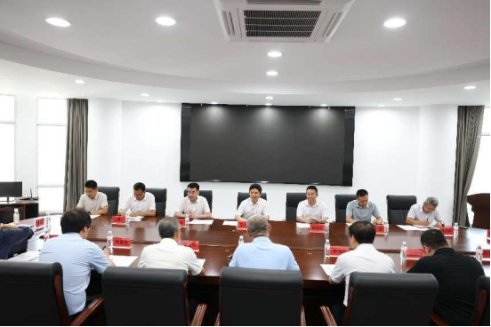 校长罗文波到马克思主义学院调研座谈