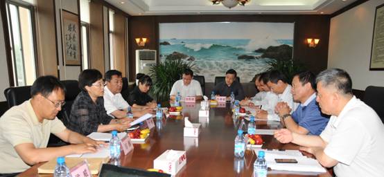 大连市社科联党组书记、大连市社科联副主席张莉同志一行来完美网页版调研