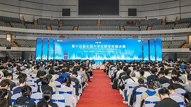 完美网页版在第十五届全国大学生数学竞赛决赛中再创佳绩