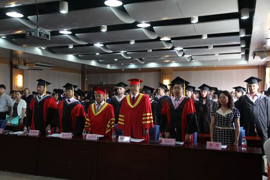 国际教育学院举行2014届本科生、硕士研究生毕业典礼暨学位授予仪式