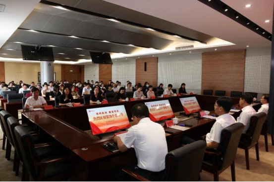 学校召开庆祝2023年教师节座谈会