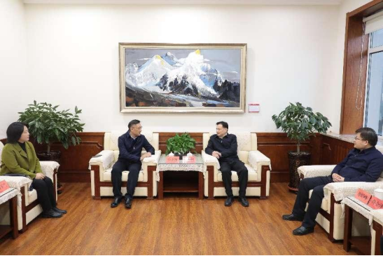 校党委书记李雪铭、校长姜凤春会见淮北师范大学党委书记张立驰一行