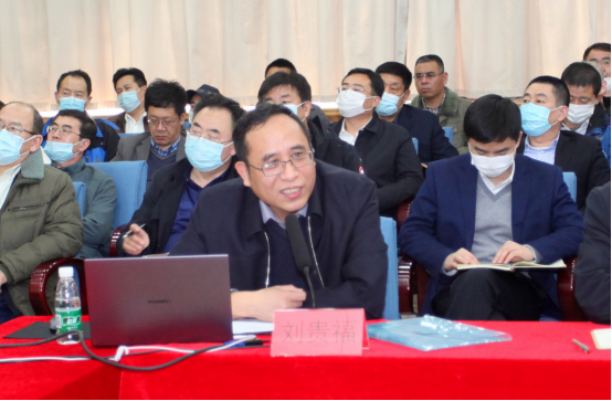 完美网页版召开党委理论学习中心组（扩大）学习会