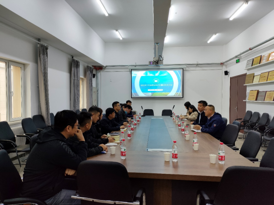 完美网页版举行高校辅导员职业生涯规划专题培训