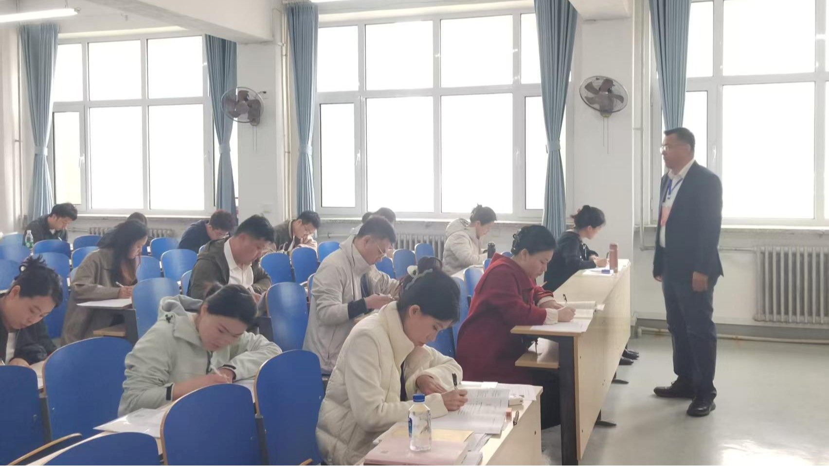 完美网页版圆满完成2026年辽宁省高校教师岗前培训考试工作